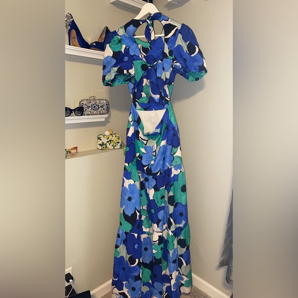 REBECCA VALLANCE
Puglia cutout floral-print slub woven maxi dress - Picture 9 of 13